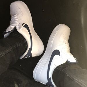 Meet your Posher, Adal